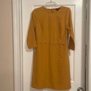 BR Factory Gold Ruffled Waist Dress